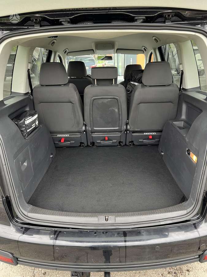 Volkswagen Touran 2008 — photo 7