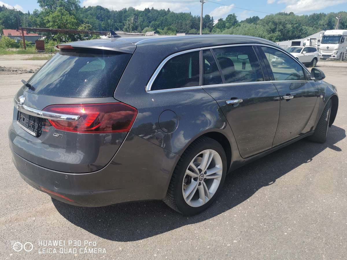 Opel Insignia 2015 — engine 1956 cm³, 163 HP (120kW)