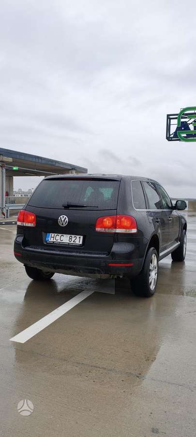 Volkswagen Touareg 2005 — photo 12