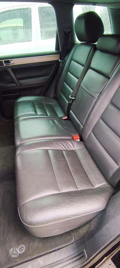 Volkswagen Touareg 2005 — photo 25