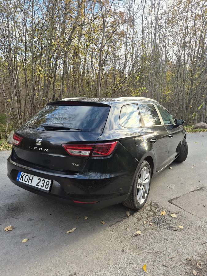 Seat Leon 2015 — двигун 1598 cm³, 105 HP (77kW)