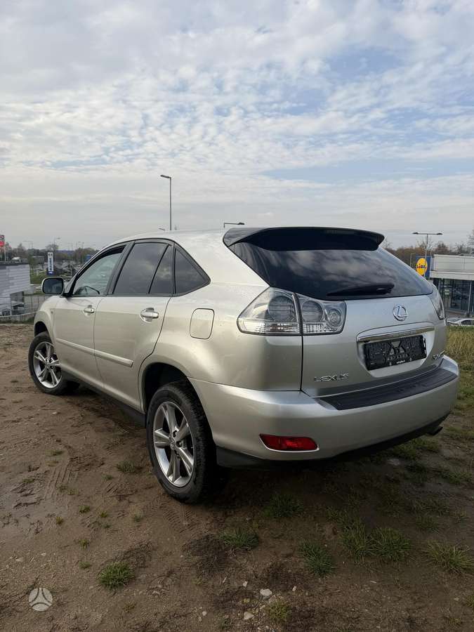 Lexus RX 2006 — interior