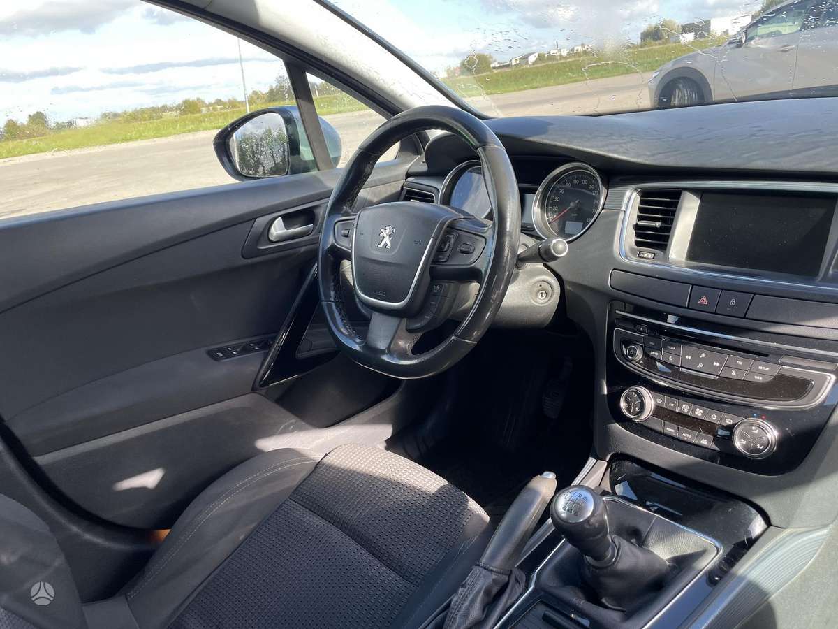 Peugeot 508 2014 — фото 13