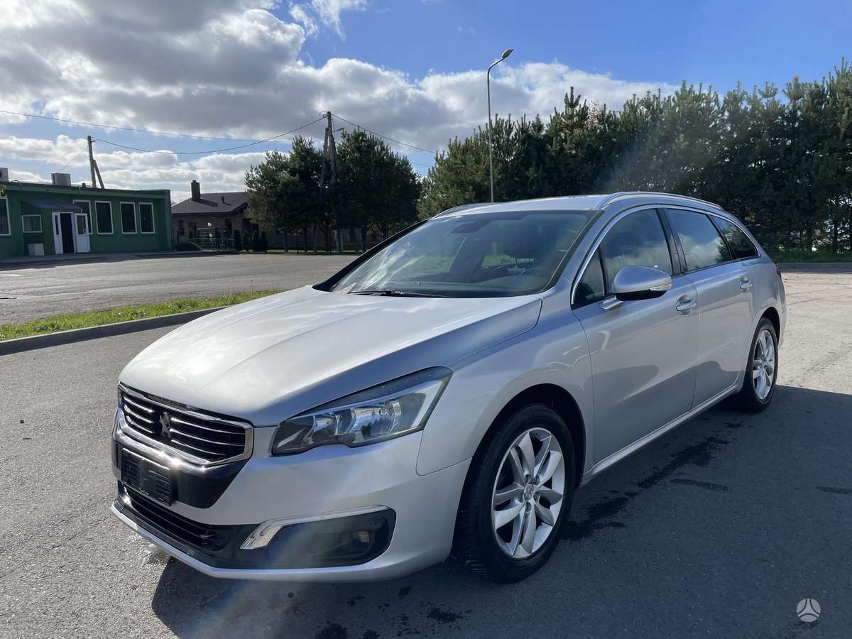 Peugeot 508 2014 — салон