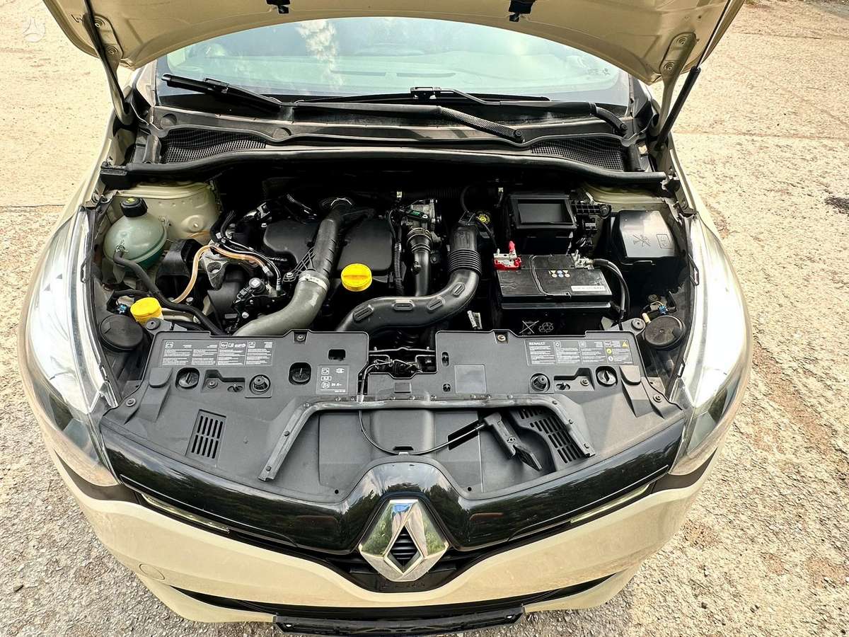 Renault Clio 2015 — photo 26