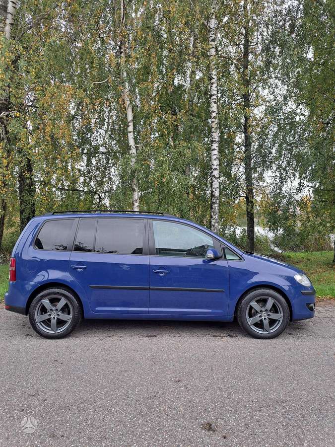 Volkswagen Touran 2008 — авто для ЗСУ з Європи