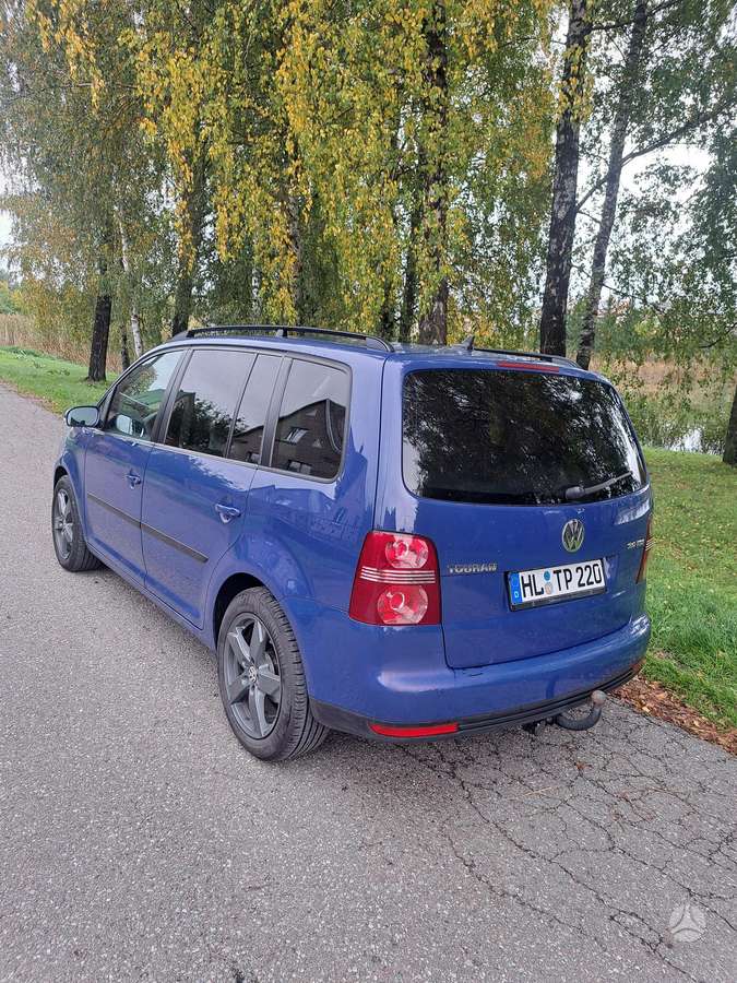 Volkswagen Touran 2008 — двигун 2000 cm³