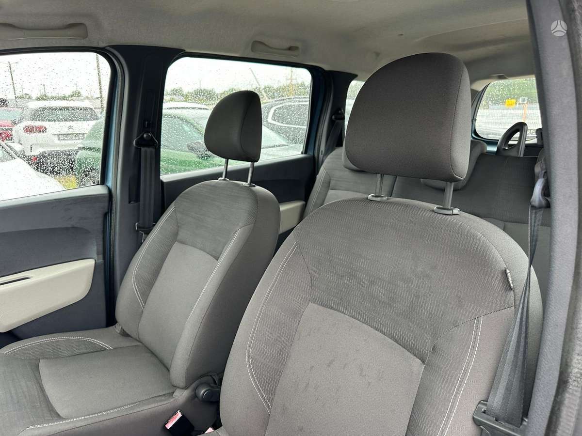 Dacia Lodgy 2015 — photo 14