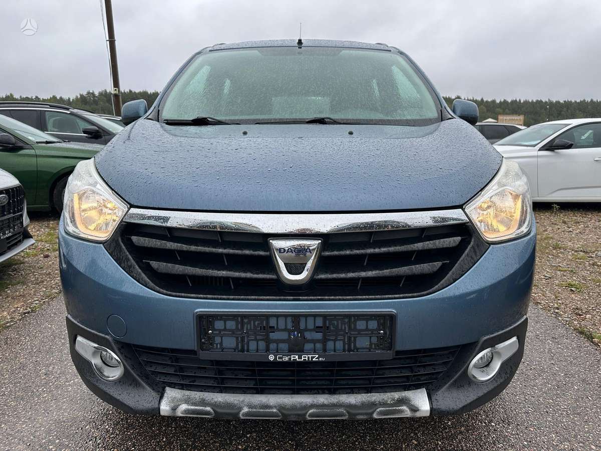 Dacia Lodgy 2015 — interior