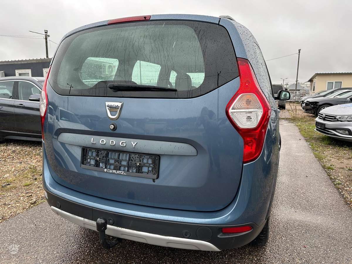 Dacia Lodgy 2015 — photo 9