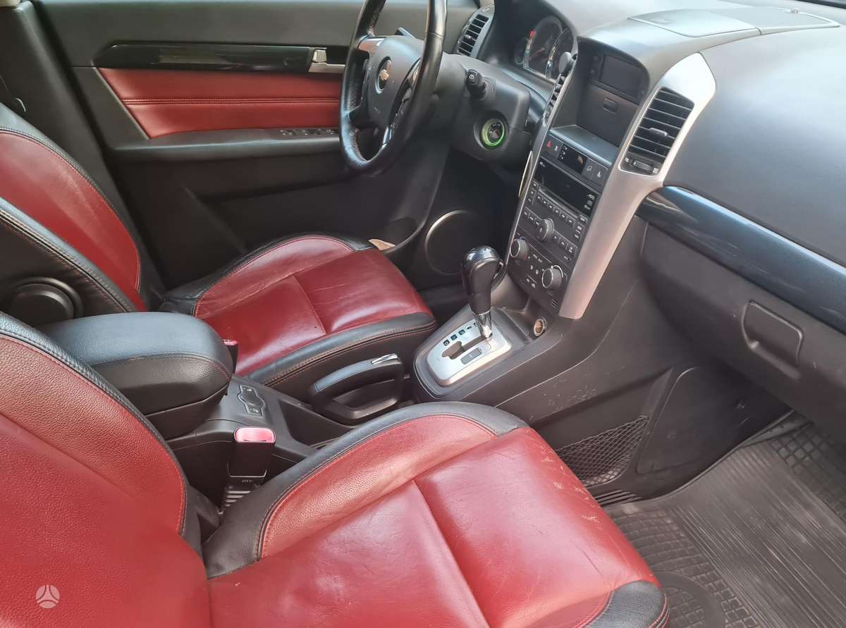Chevrolet Captiva 2009 — photo 10
