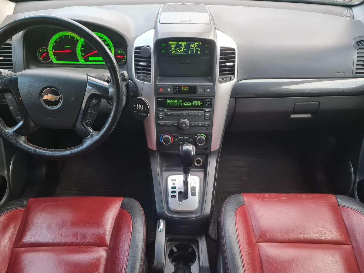 Chevrolet Captiva 2009 — photo 12