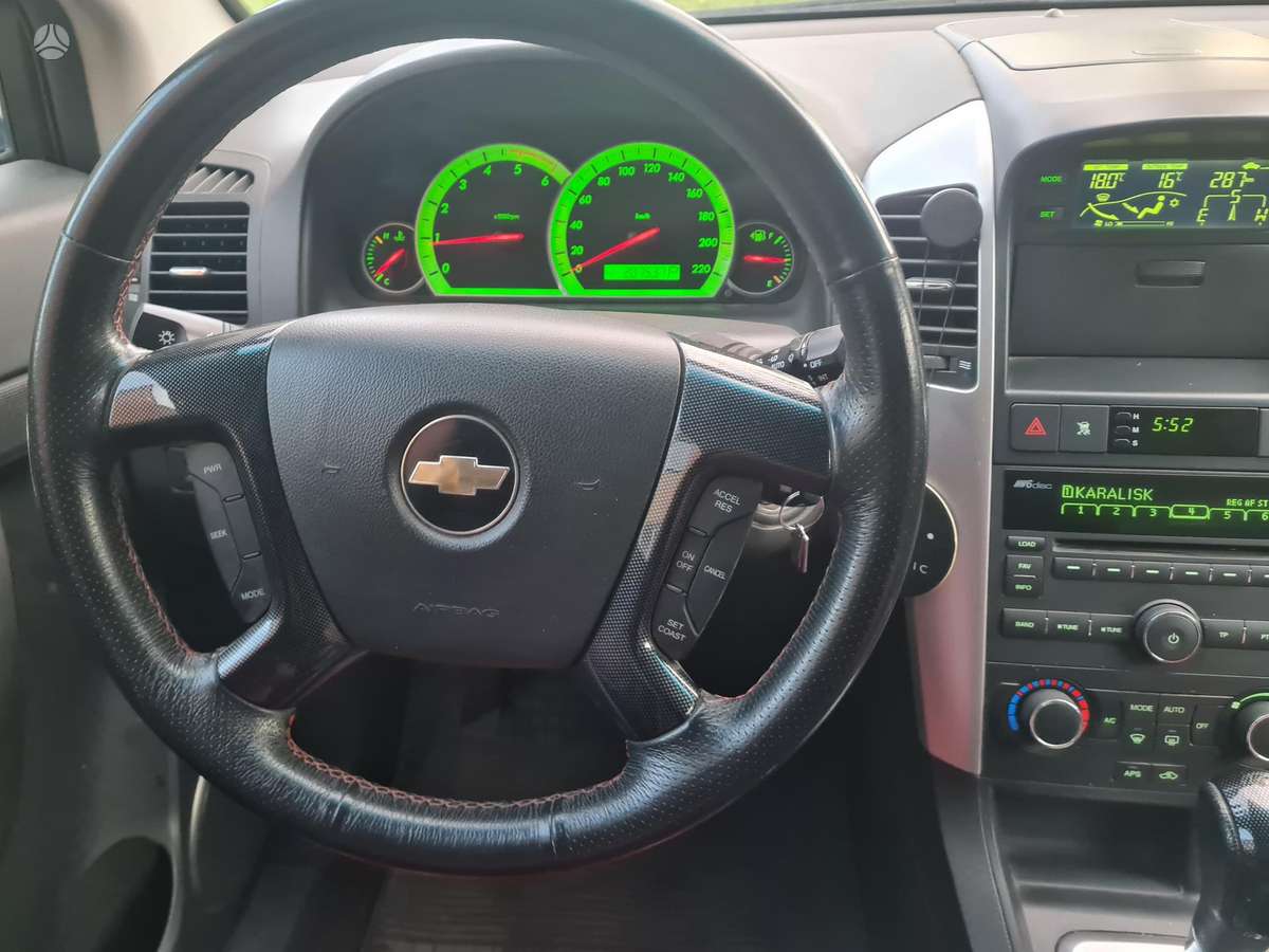 Chevrolet Captiva 2009 — photo 16