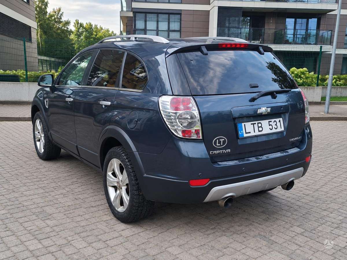 Chevrolet Captiva 2009 — engine 1991 cm³, 150 HP (110kW)