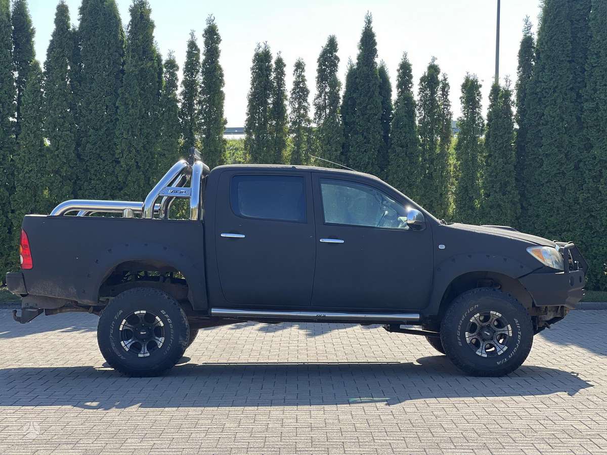 Toyota Hilux 2008 — photo 15