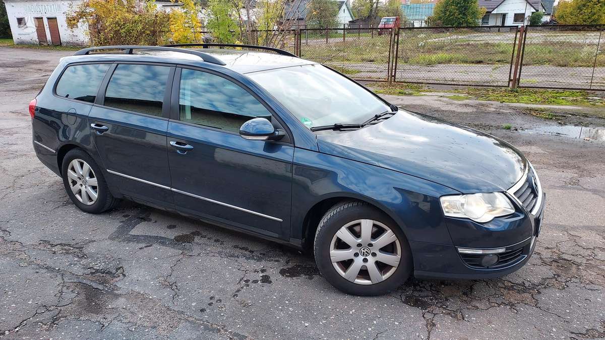 Volkswagen Passat 2006 — engine 1968 cm³, 140 HP (103kW)