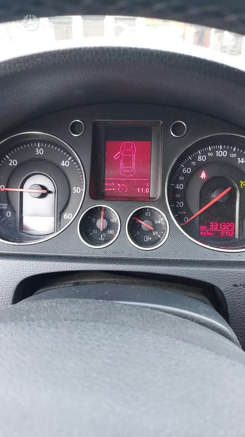 Volkswagen Passat 2006 — photo 9