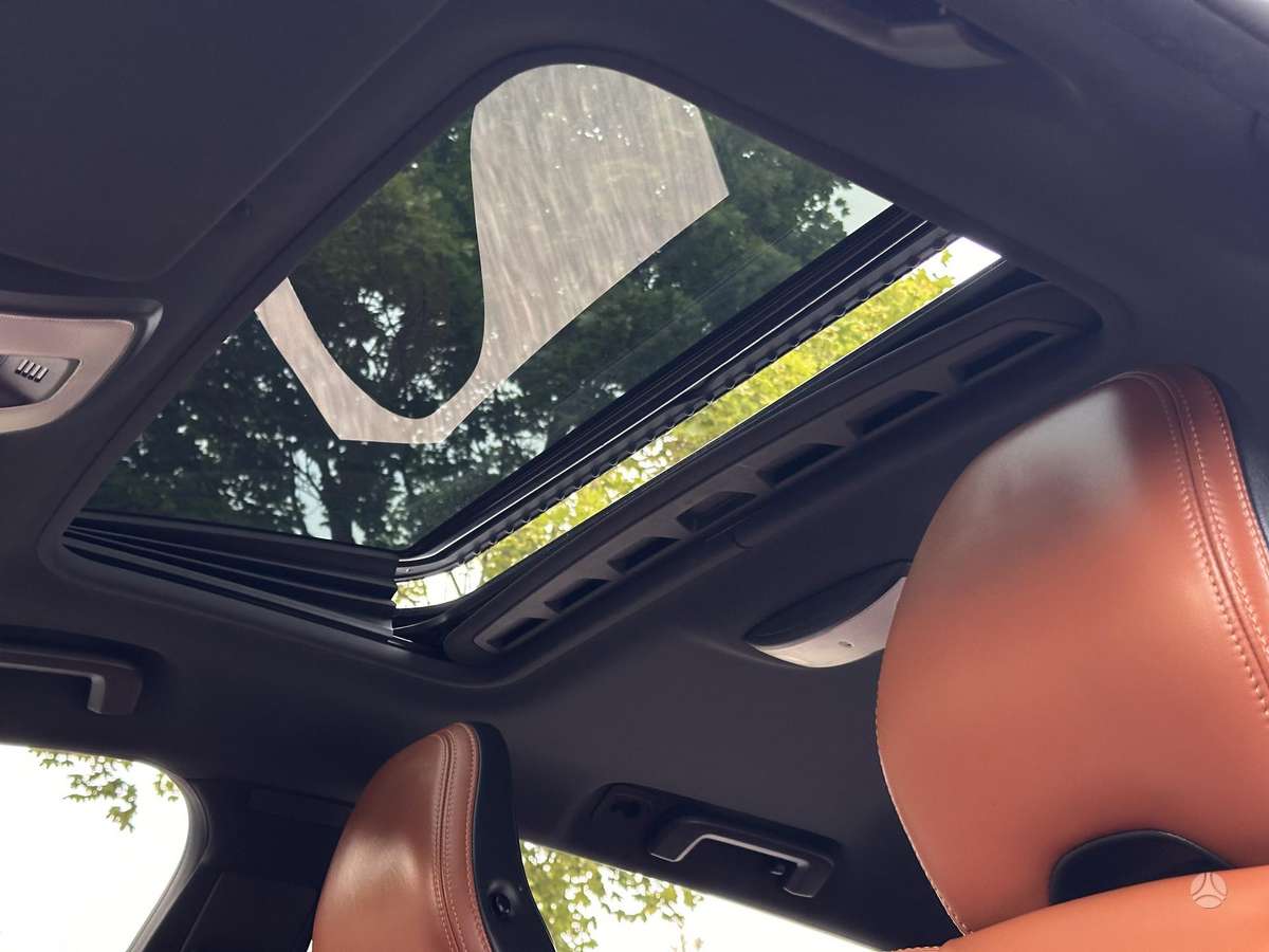 Volvo V60 2014 — photo 33