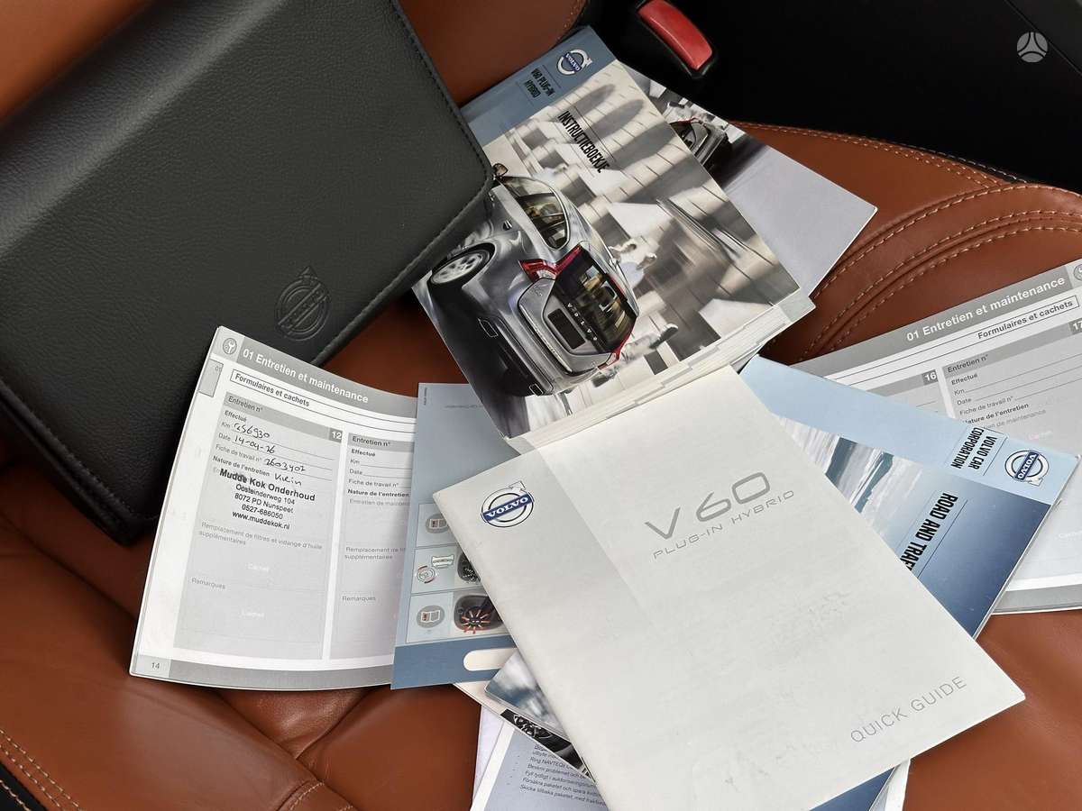Volvo V60 2014 — photo 37