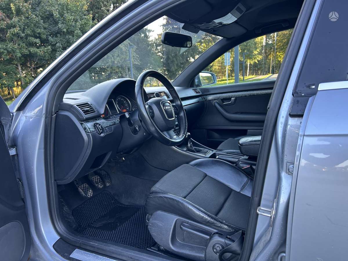 Audi A4 2006 — photo 9