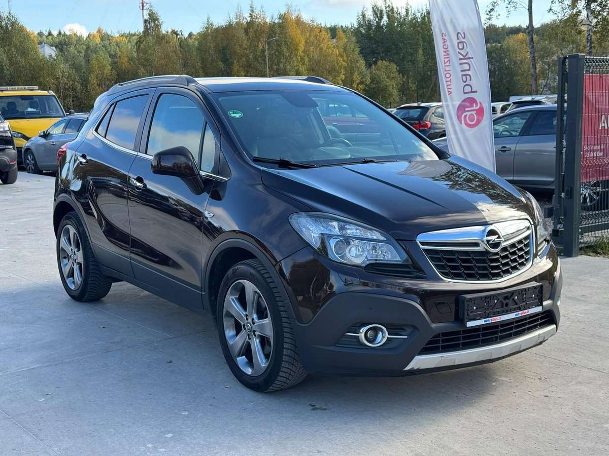 Opel Mokka 2013 — вигляд ззаду