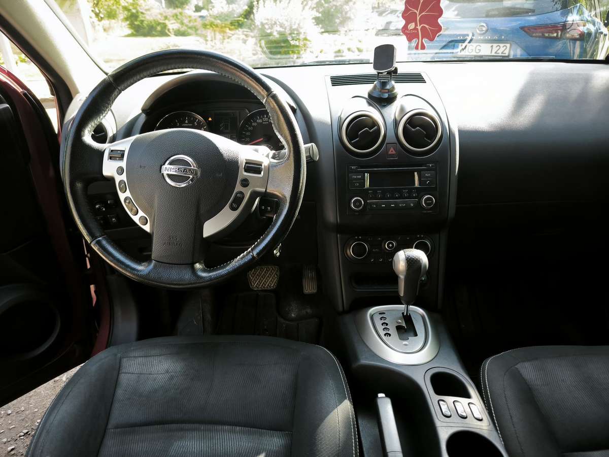 Nissan Qashqai 2012 — фото 10