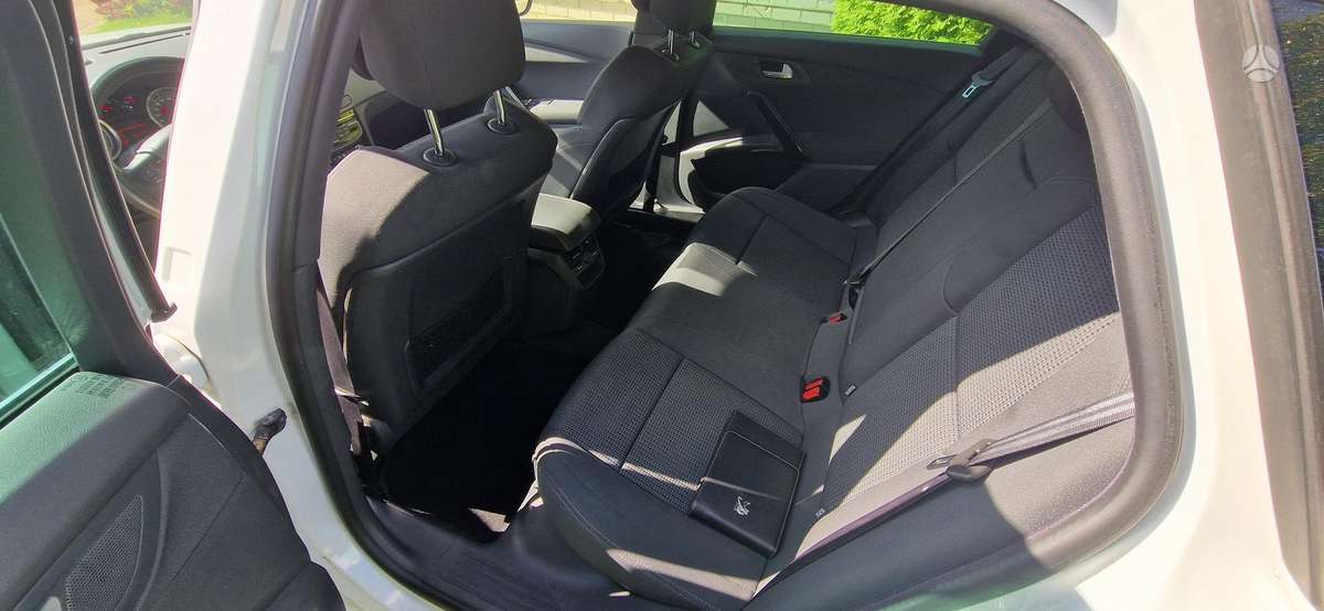Peugeot 508 2015 — photo 13