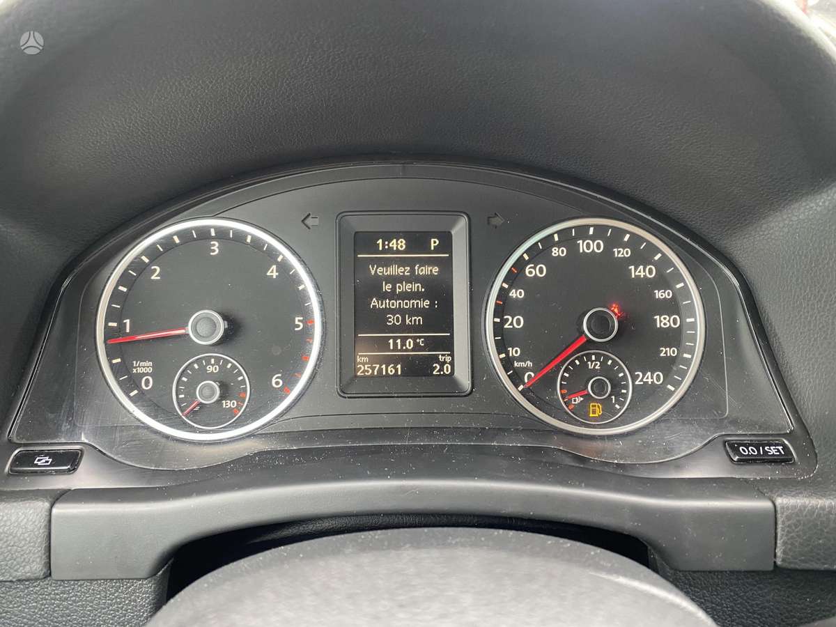 Volkswagen Tiguan 2010 — photo 10