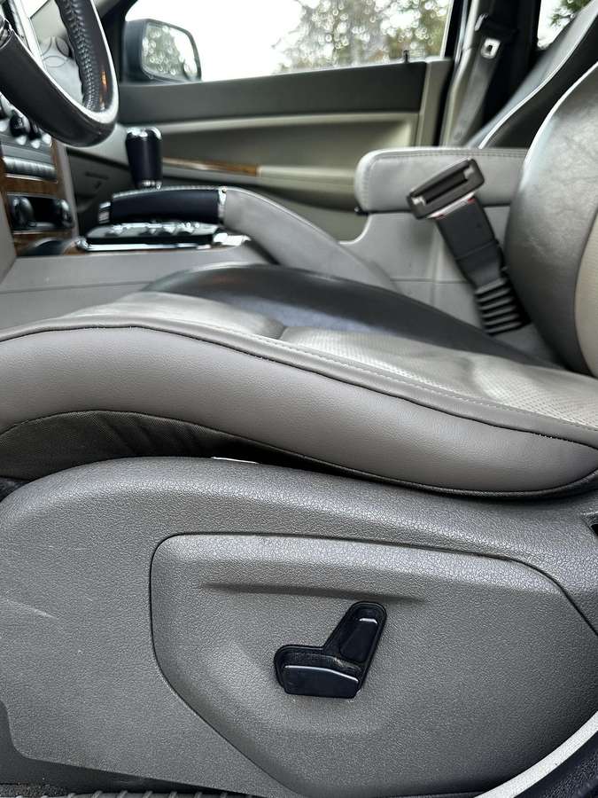 Jeep Grand 2008 — photo 11