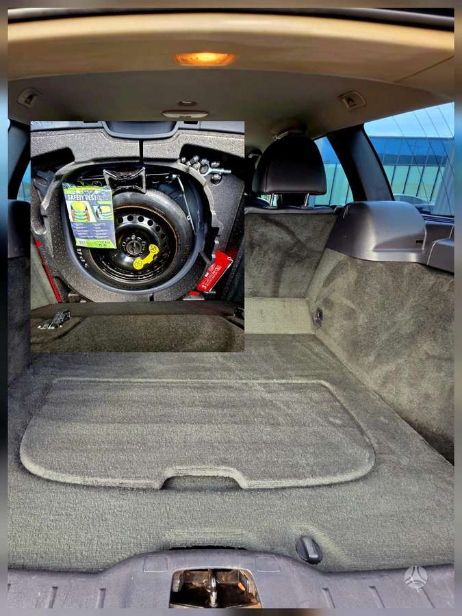 Volvo V50 2010 — photo 21