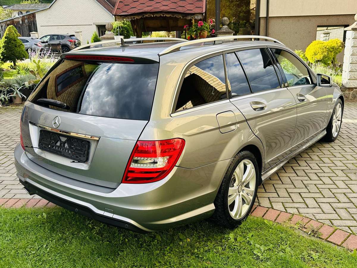 Mercedes-Benz C220 2013 — photo 5