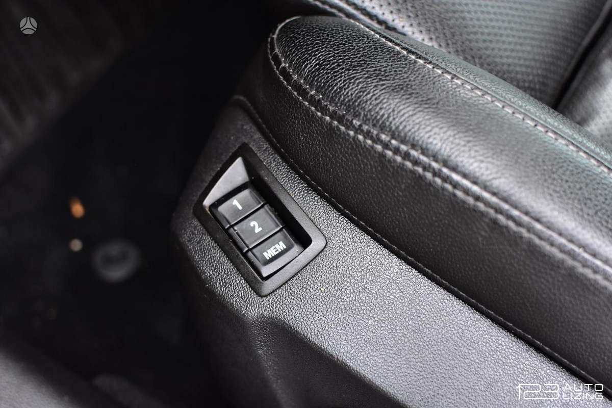 Opel Insignia 2014 — photo 14