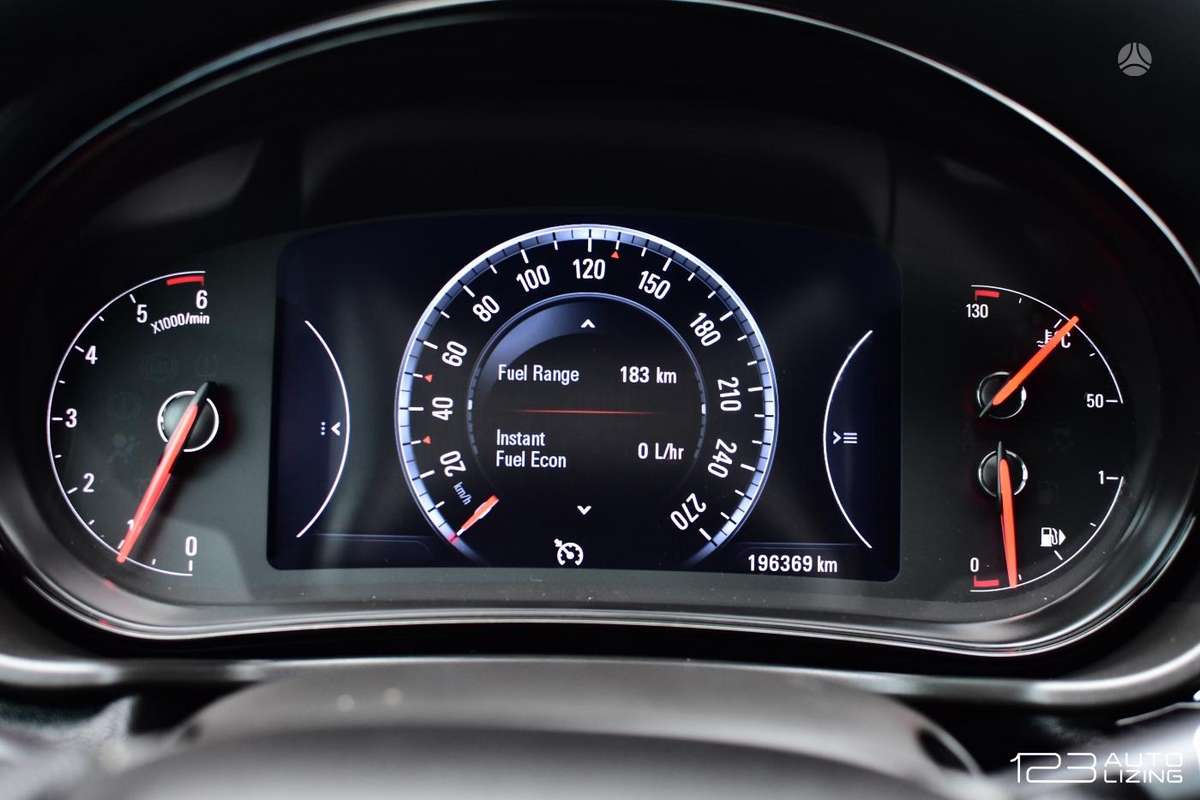 Opel Insignia 2014 — photo 23