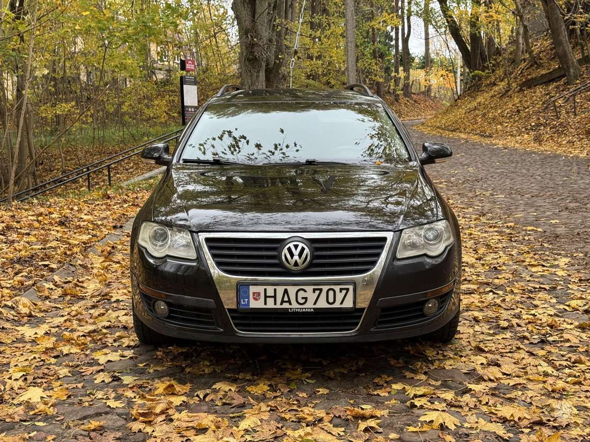 Volkswagen Passat 2007 — вигляд ззаду