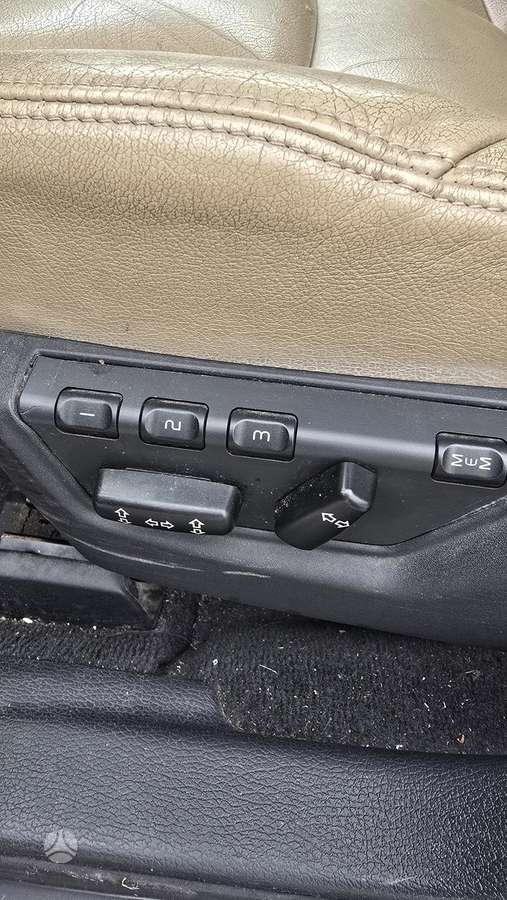 Volvo V70 2006 — photo 8