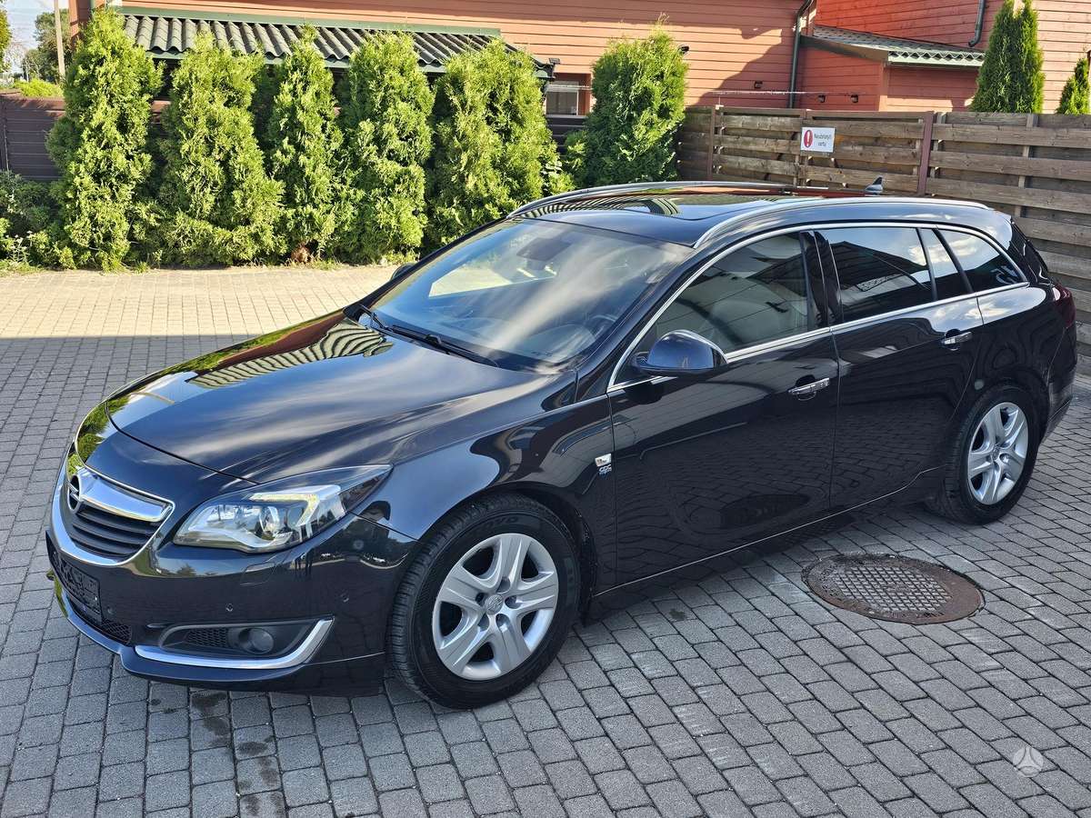 Opel Insignia 2015 — photo 11