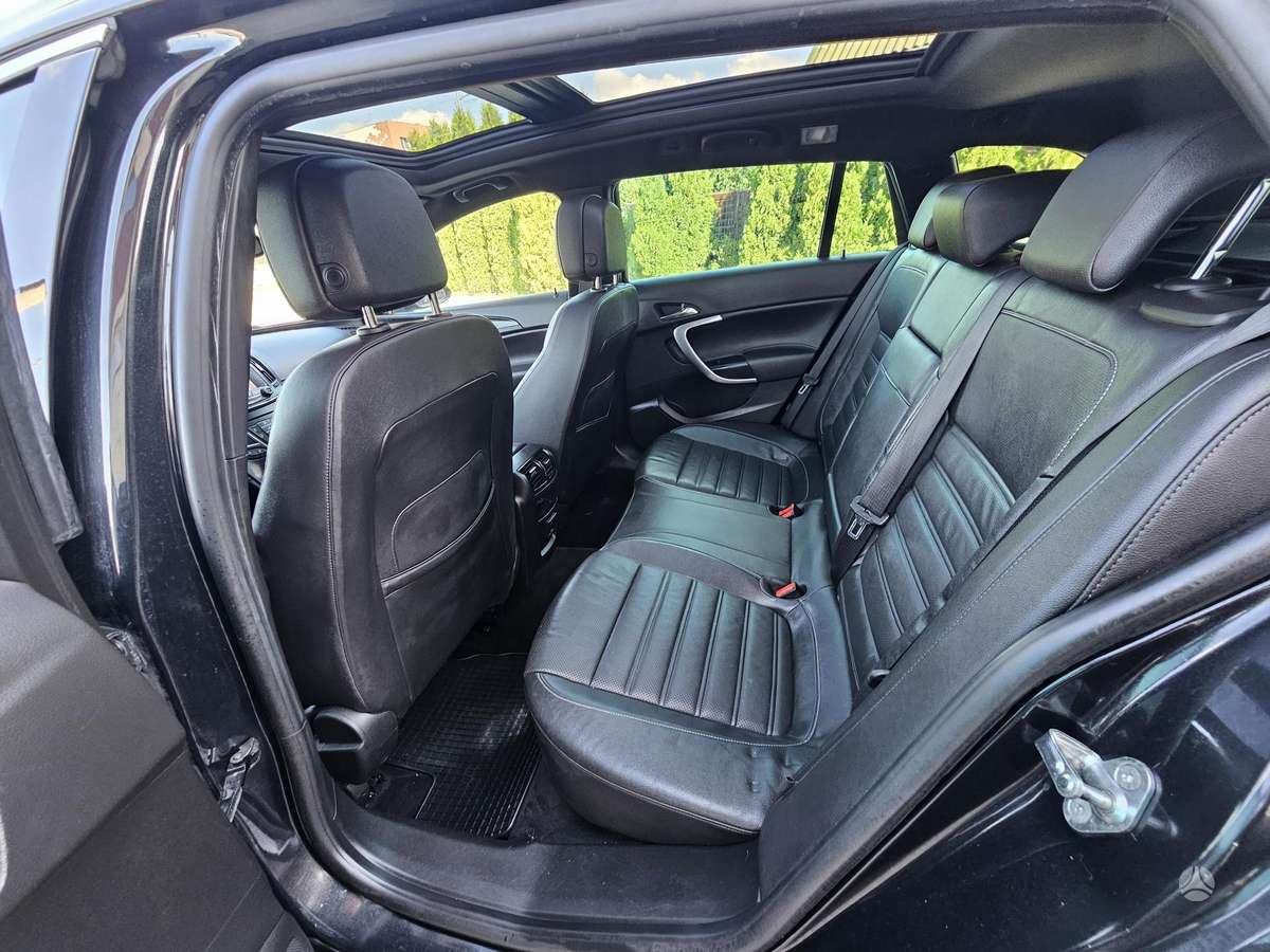 Opel Insignia 2015 — photo 24