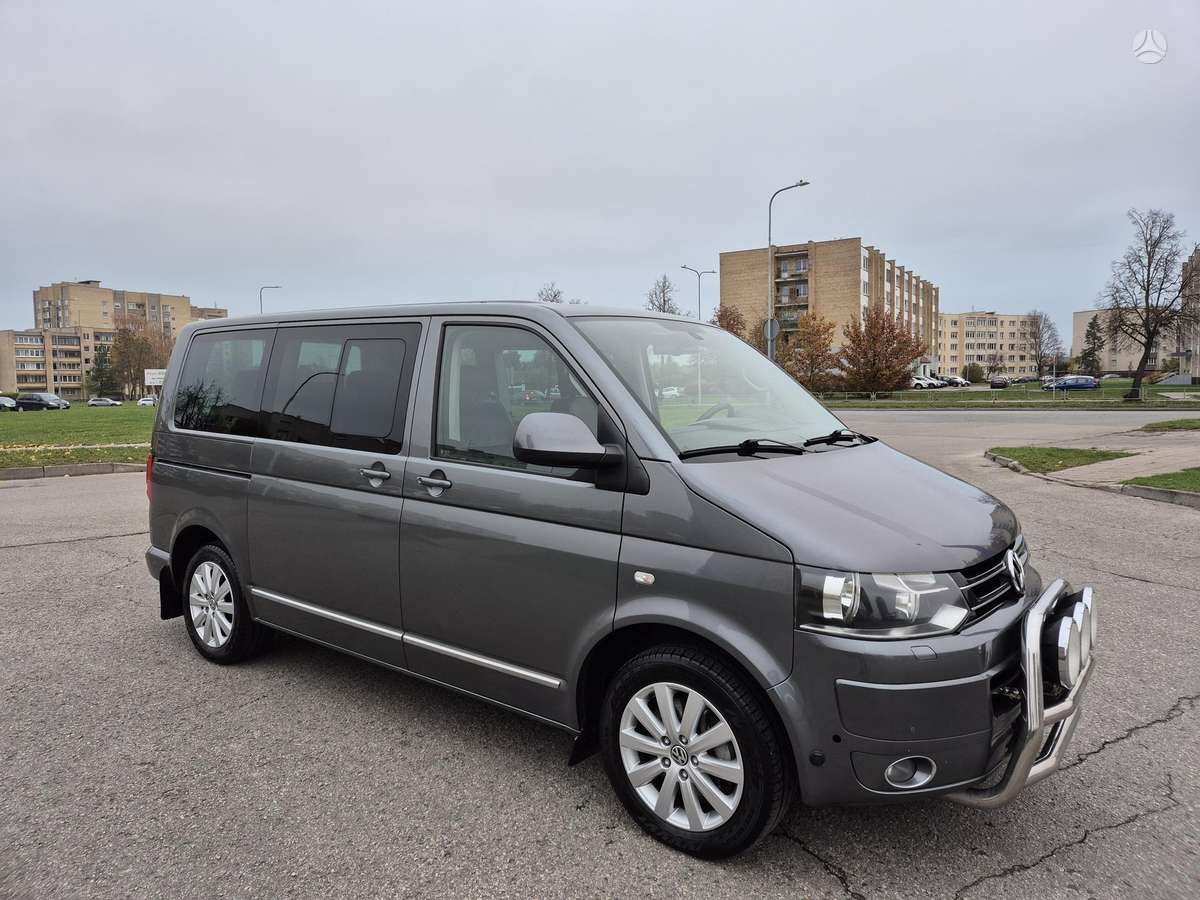 Volkswagen Multivan 2011 — photo 6