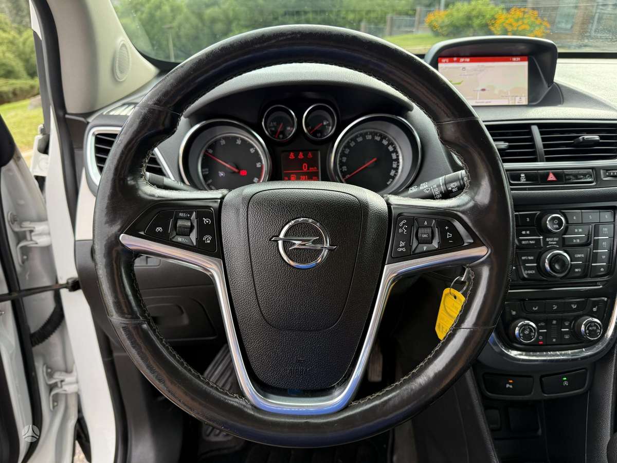Opel Mokka 2015 — photo 19