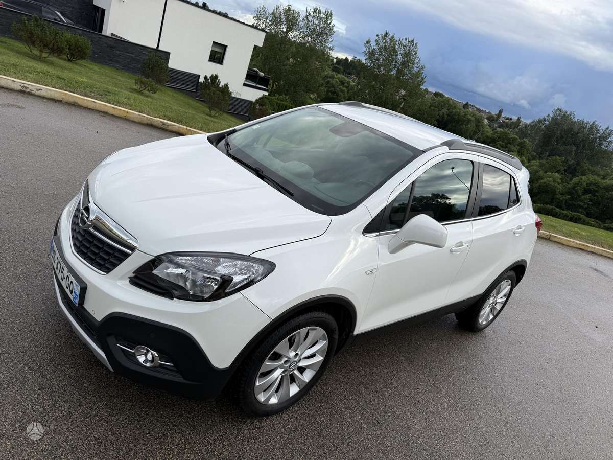 Opel Mokka 2015 — rear view