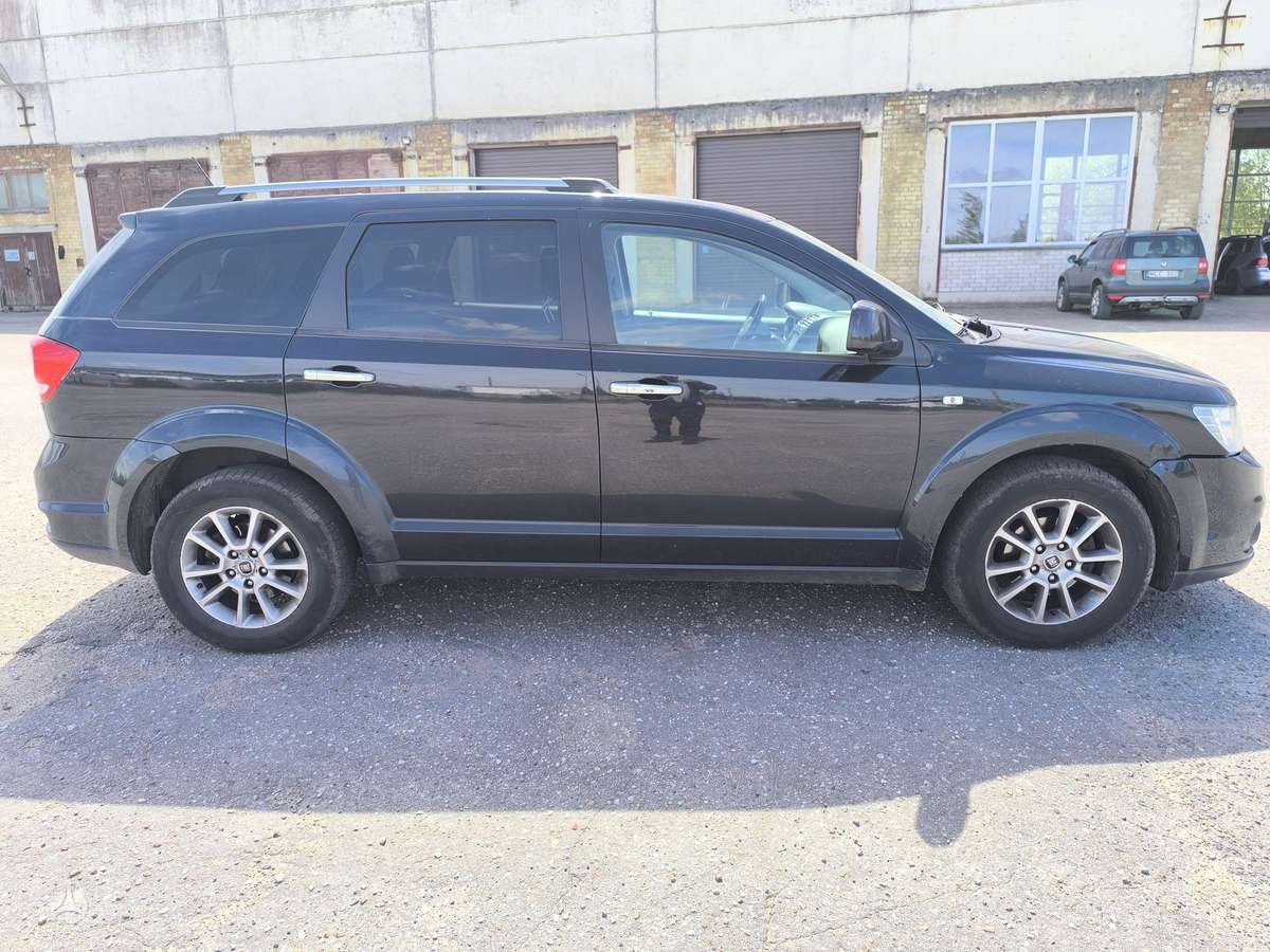 Fiat Freemont 2012 — двигун 2000 cm³, 170 HP (125kW)