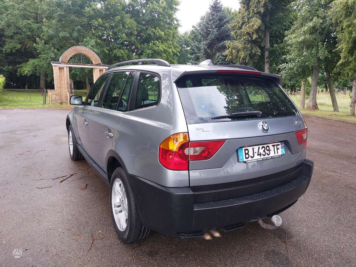 BMW X3 2004 — photo 10