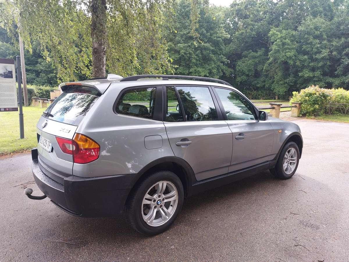 BMW X3 2004 — photo 8