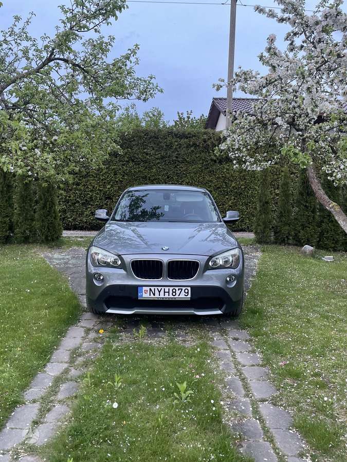 BMW X1 2010 — photo 5