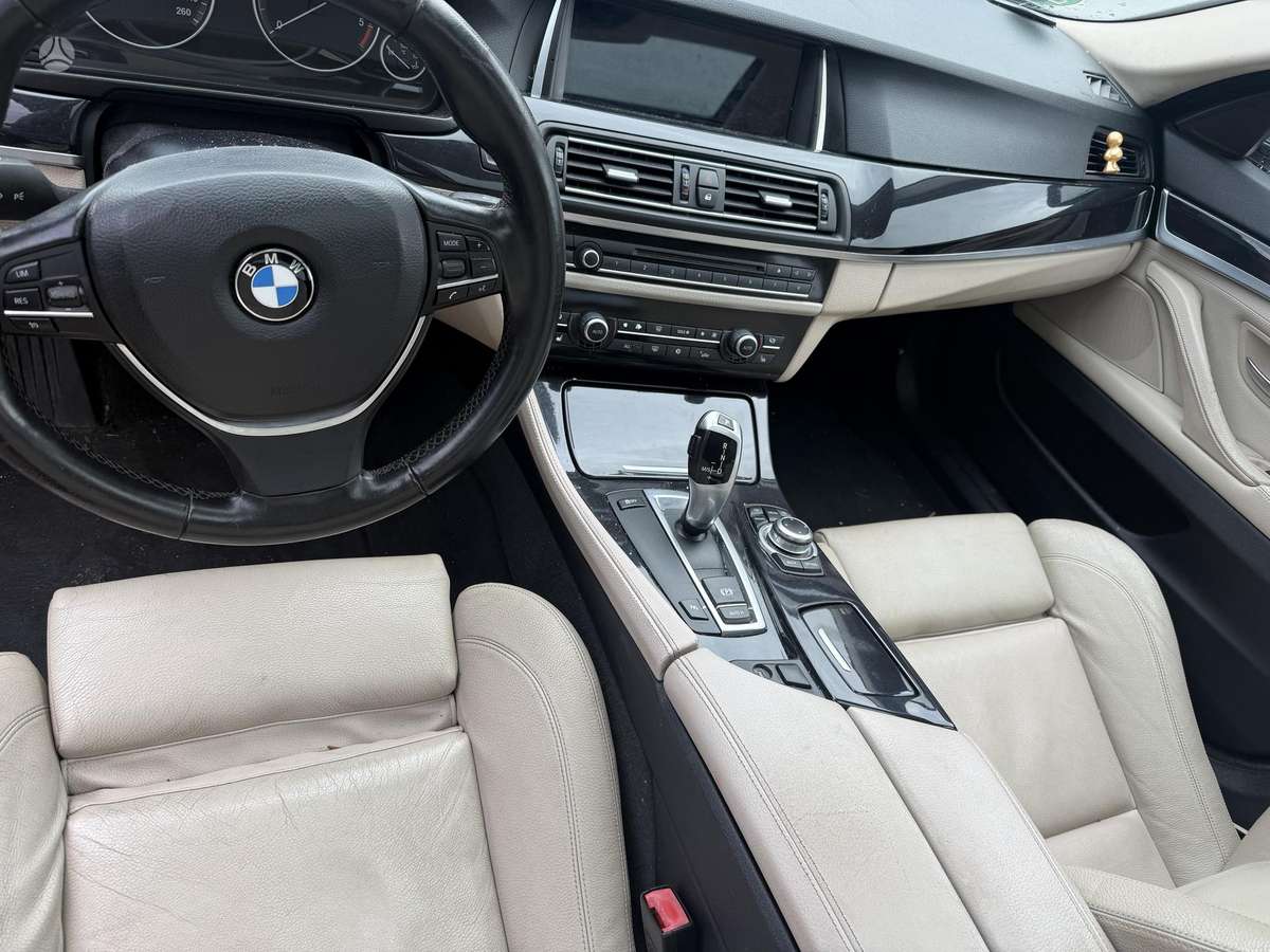 BMW 520 2012 — photo 6