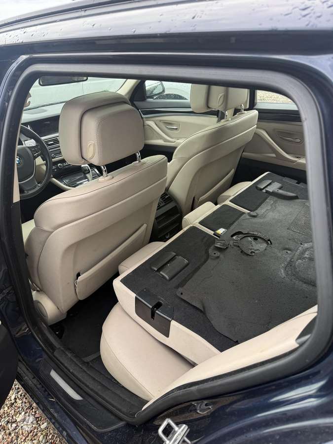 BMW 520 2012 — photo 7