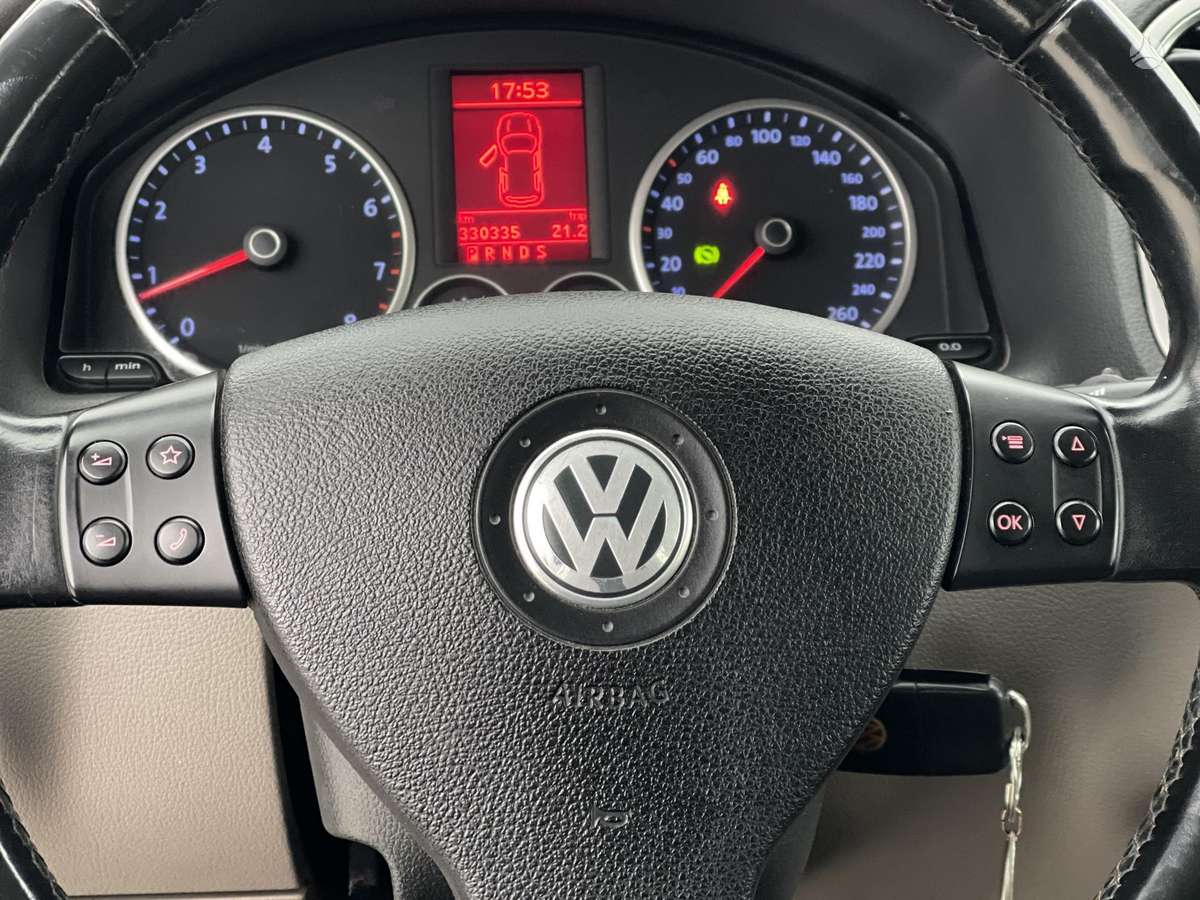 Volkswagen Tiguan 2009 — photo 15
