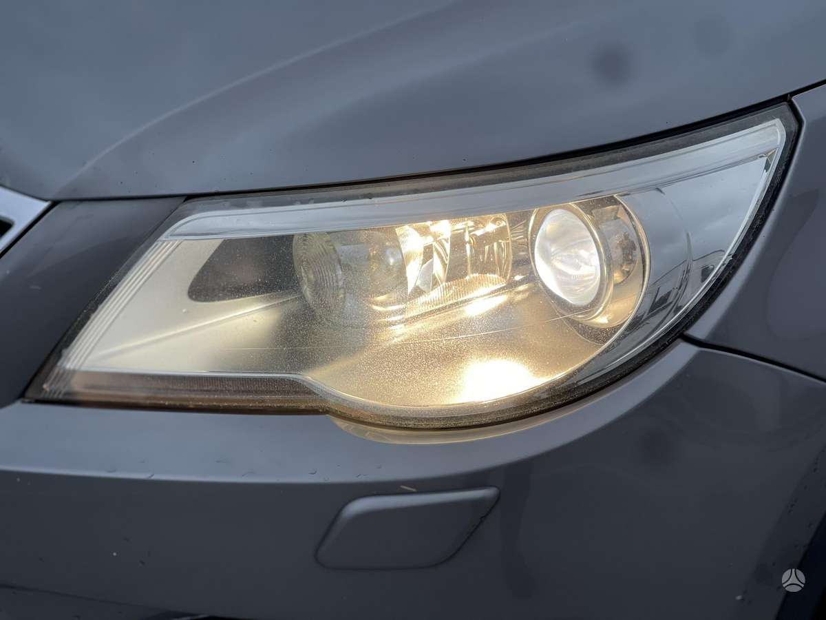 Volkswagen Tiguan 2009 — photo 26