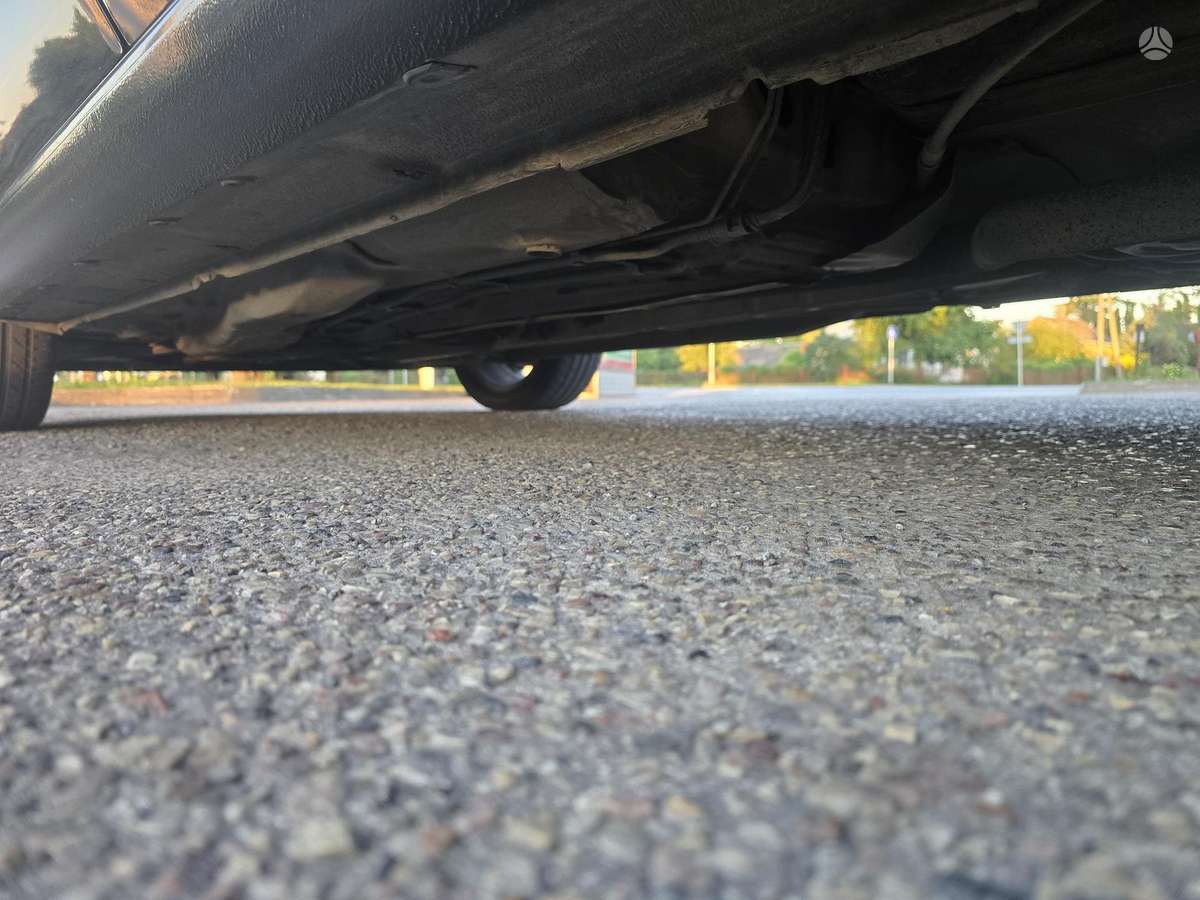Opel Zafira 2009 — photo 28