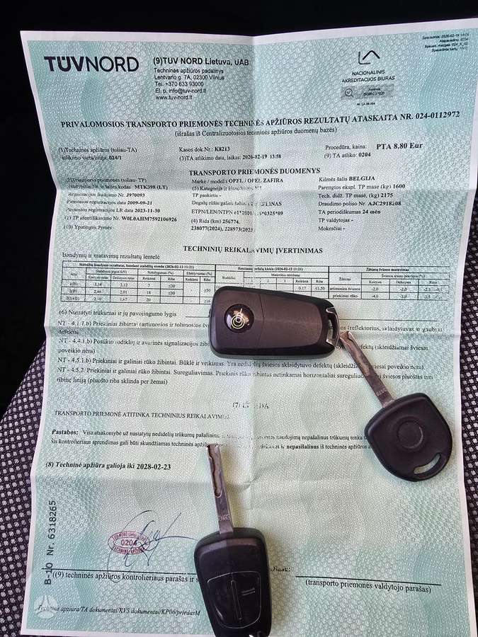Opel Zafira 2009 — photo 33